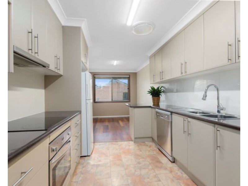 2/2a Kulgoa Road, Woonona NSW 2517