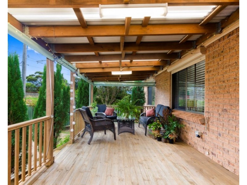 2/2a Kulgoa Road, Woonona NSW 2517