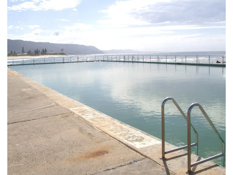 2/2a Kulgoa Road, Woonona NSW 2517