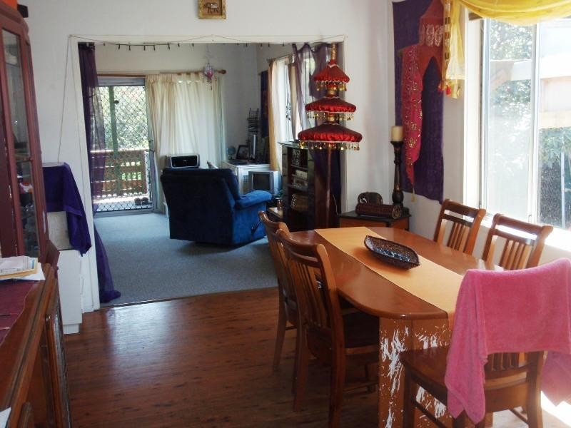 39 Lawrence Street, Woonona NSW 2517