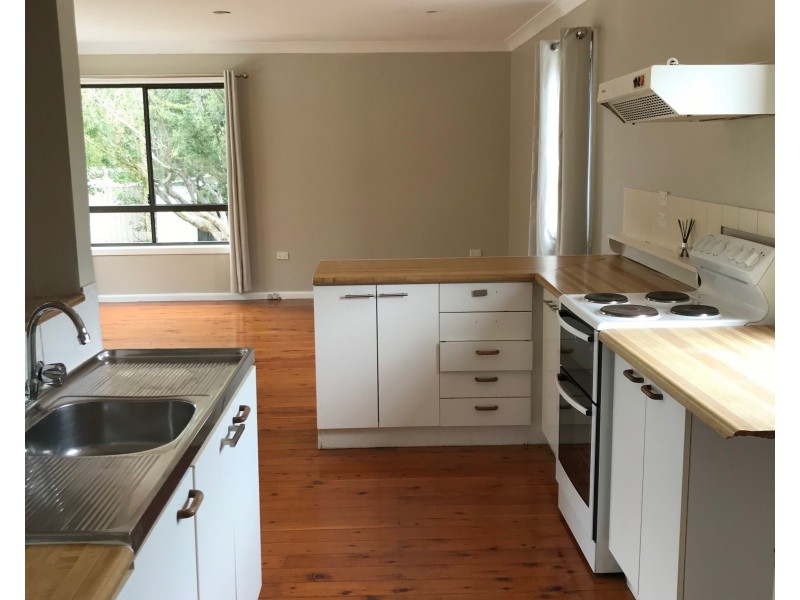 1 Cannell Crescent, Towradgi NSW 2518