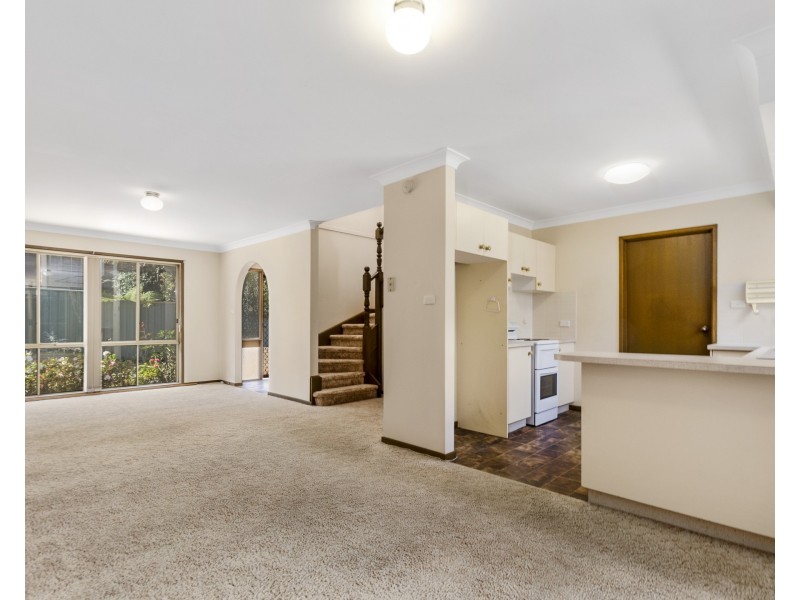 2/47 Campbell Street, Woonona NSW 2517
