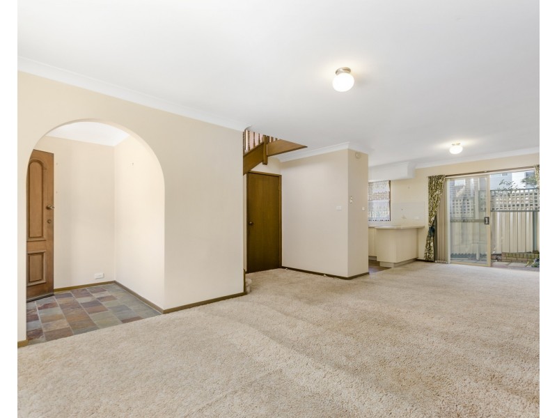 2/47 Campbell Street, Woonona NSW 2517