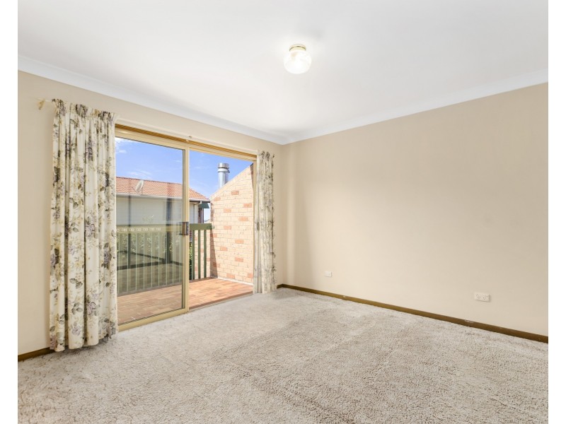 2/47 Campbell Street, Woonona NSW 2517