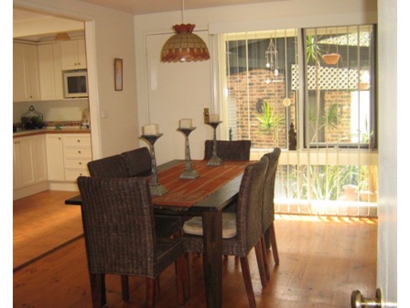 10 Beacon Avenue, Bulli NSW 2516