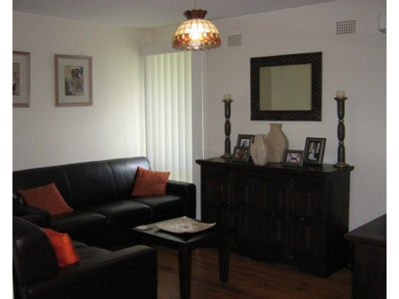 10 Beacon Avenue, Bulli NSW 2516