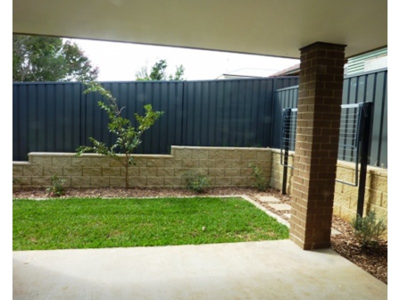 4a Pitman Lane, Woonona NSW 2517