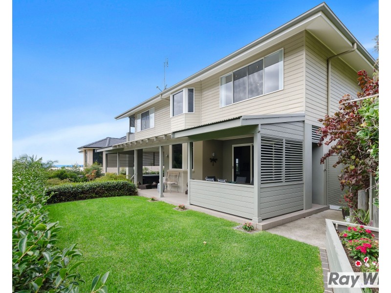 22 Hollymount View, Woonona NSW 2517
