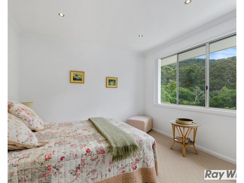 22 Hollymount View, Woonona NSW 2517