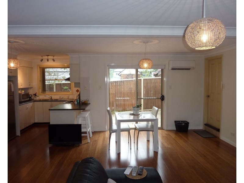 4/204-206 Princes Highway, Bulli NSW 2516