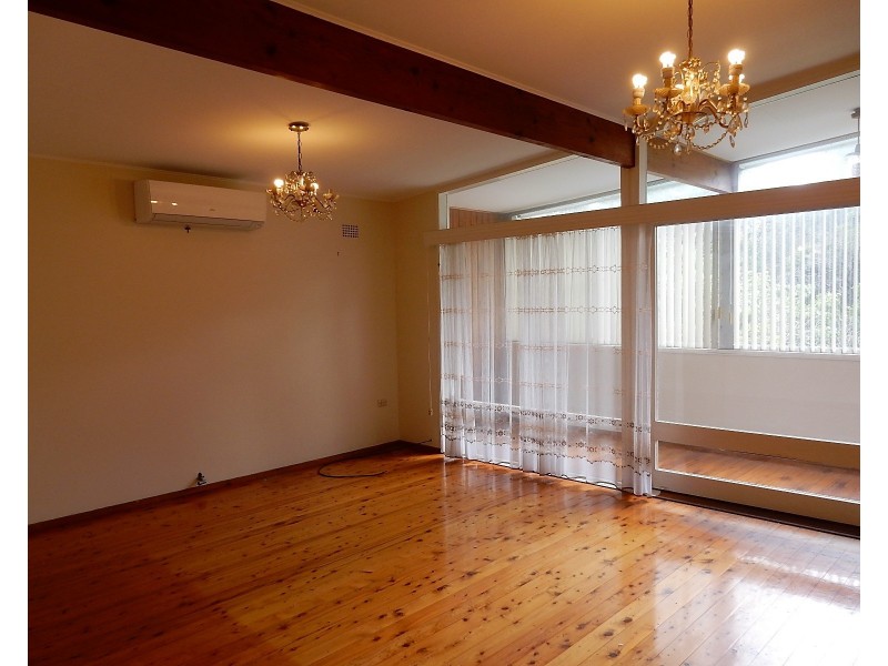 36 Hutton Avenue, Bulli NSW 2516