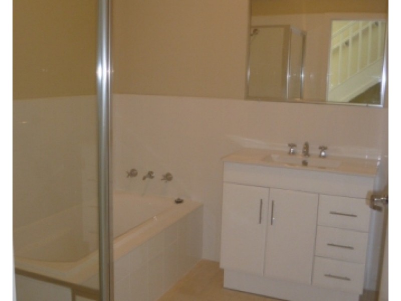 3a Park Road, Bellambi NSW 2518