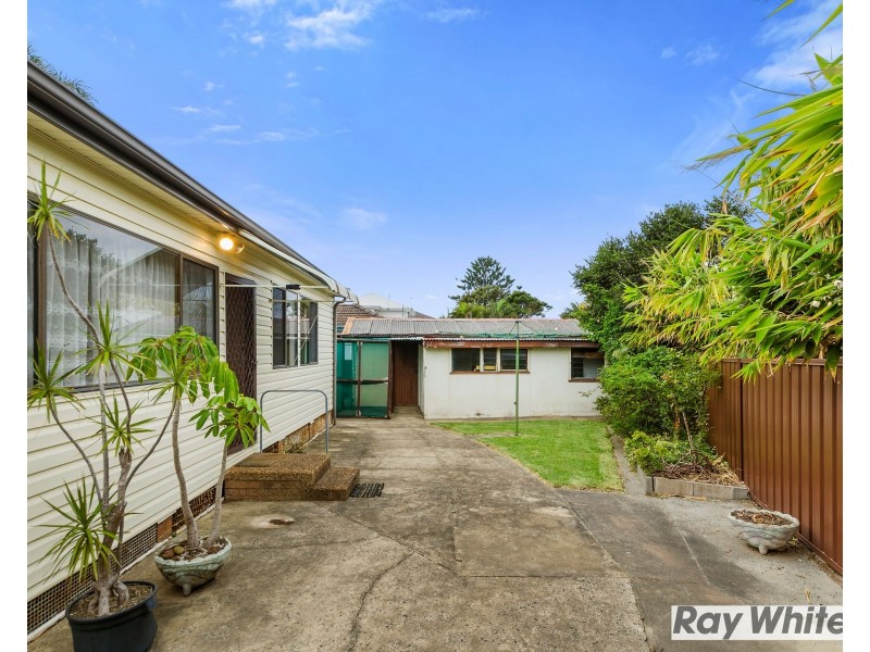 29 Lighthorse Drive, Woonona NSW 2517
