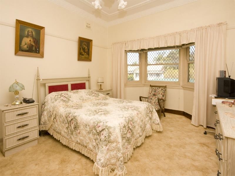 24 Young Street, Coledale NSW 2515