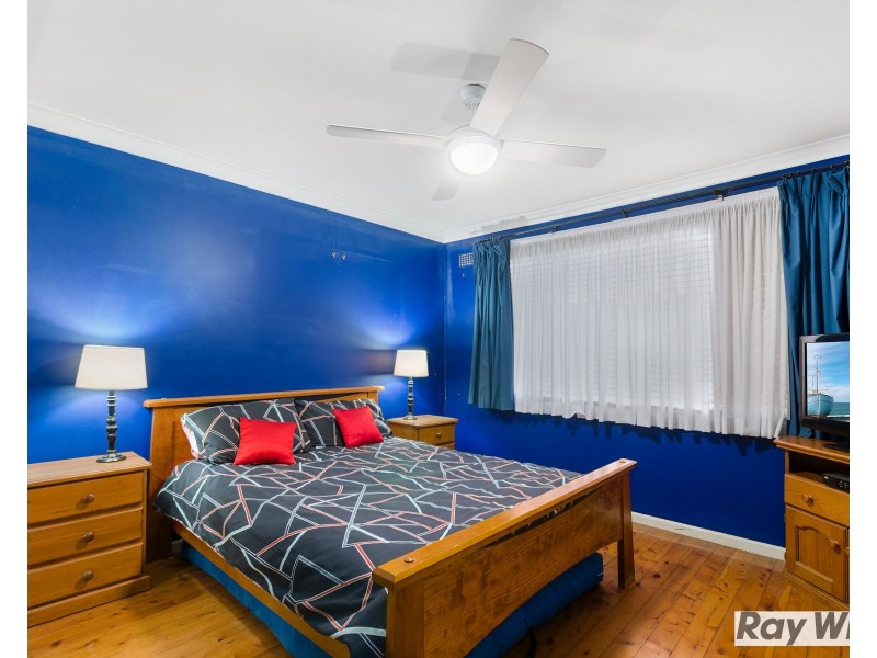 85 Thompson Street, Woonona NSW 2517