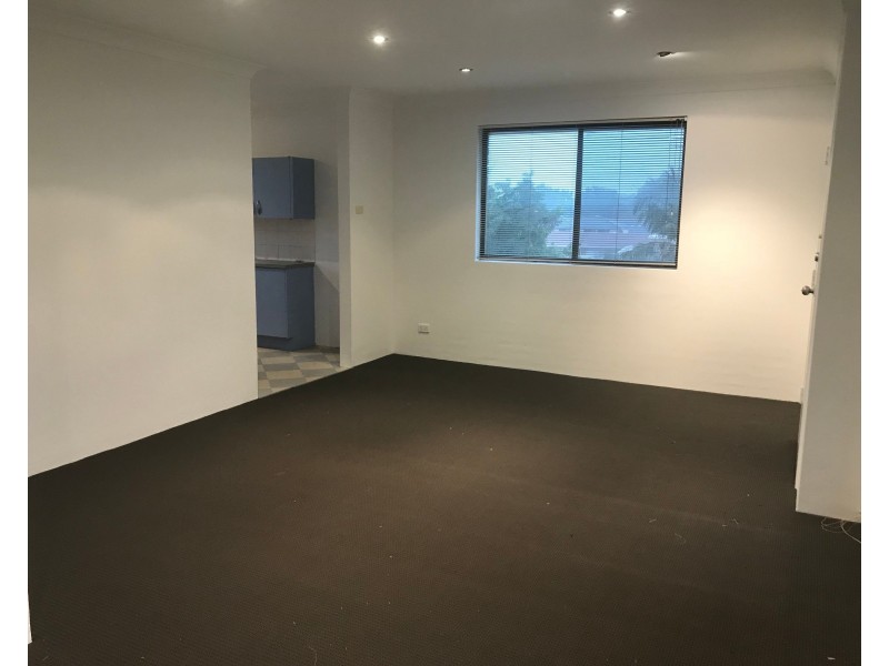 4/18 Popes Road, Woonona NSW 2517