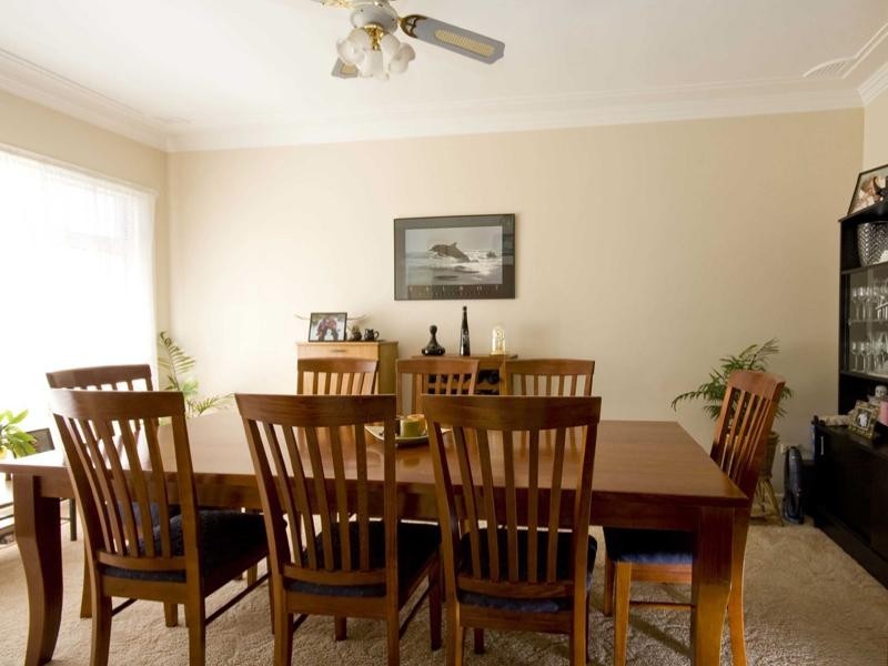 3 Corrie, Woonona NSW 2517