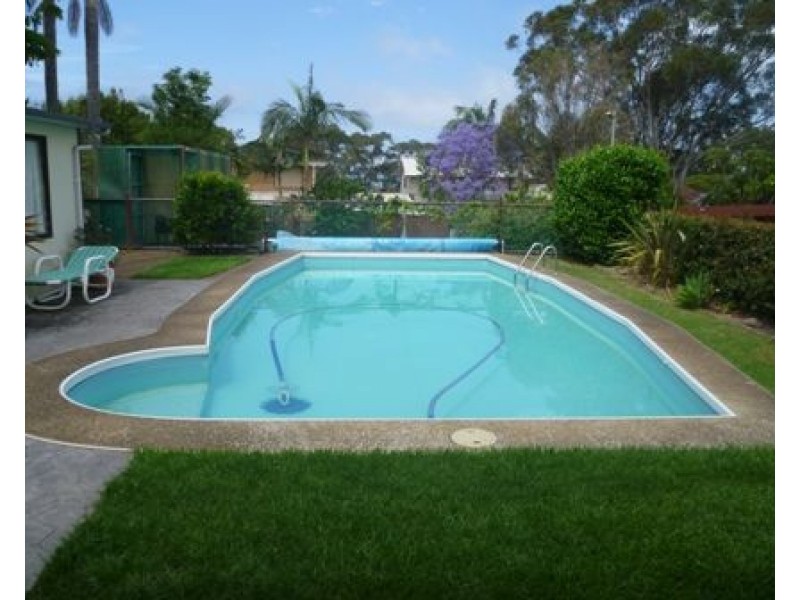 25 June Parade, Woonona NSW 2517