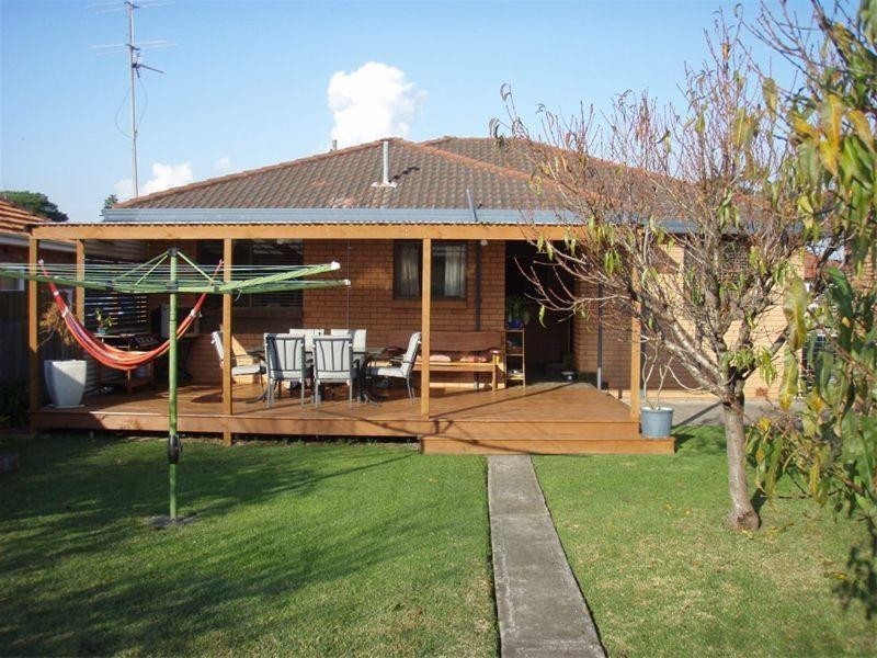22 Ajax Avenue, North Wollongong NSW 2500