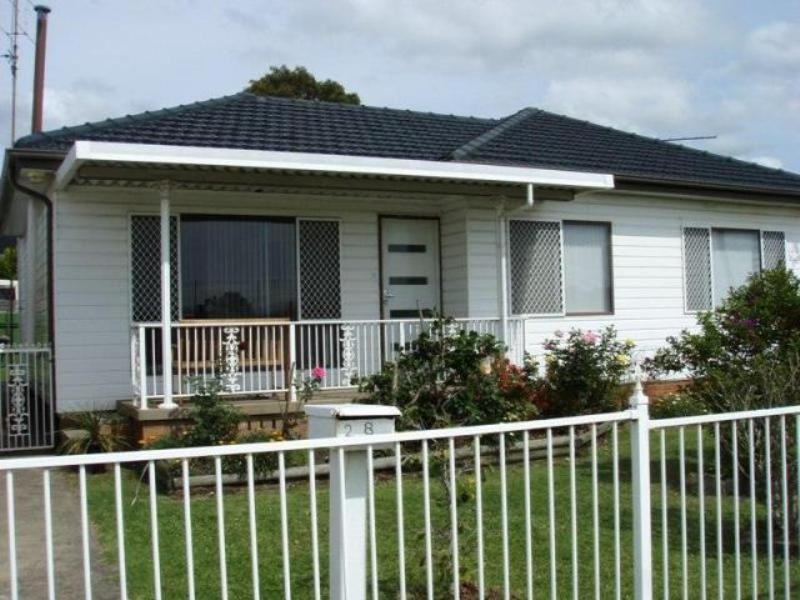 28 York Road, Woonona NSW 2517