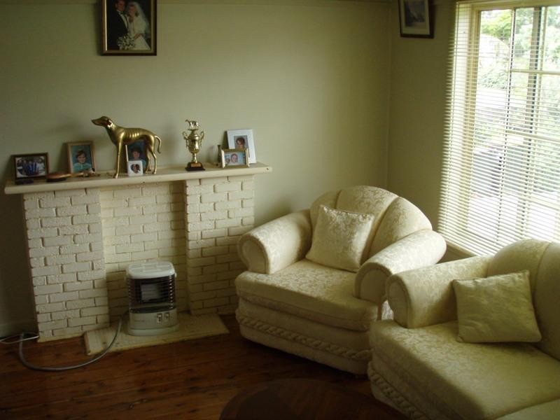 6 Ellen Street, Bellambi NSW 2518