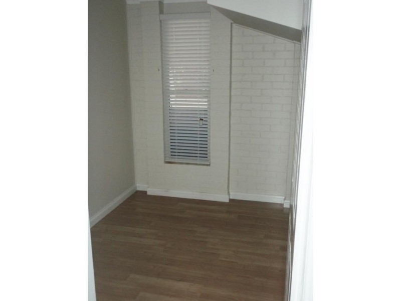 2/17 Hopetoun Street, Woonona NSW 2517