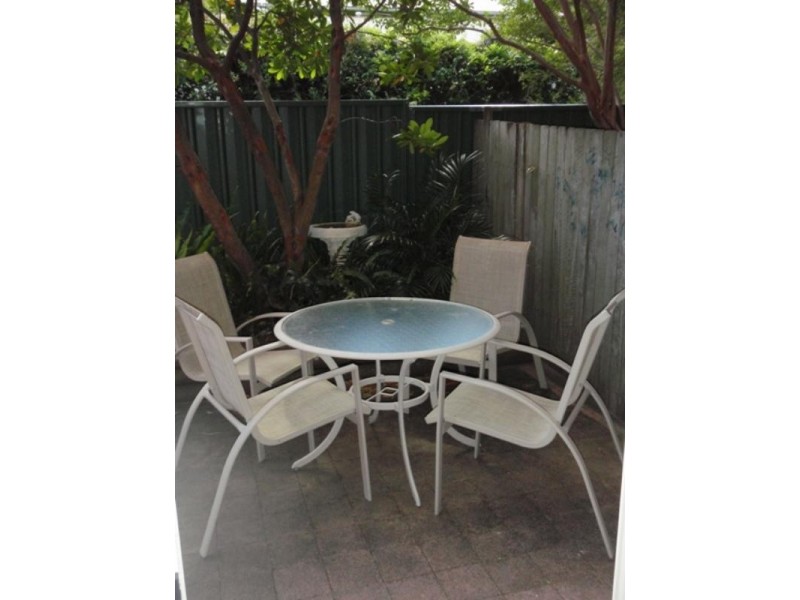 2/17 Hopetoun Street, Woonona NSW 2517