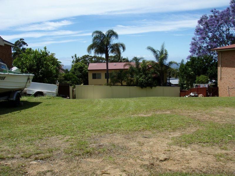 21 Joanne Street, Woonona NSW 2517