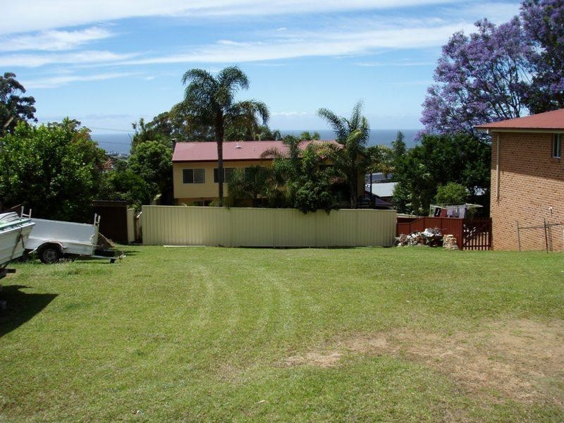 21 Joanne Street, Woonona NSW 2517