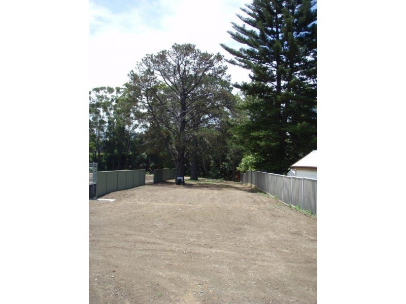 14 Kialoa Road, Woonona NSW 2517