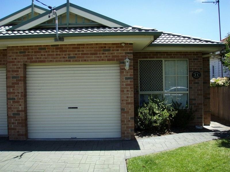 2/4 Park Road, Corrimal NSW 2518