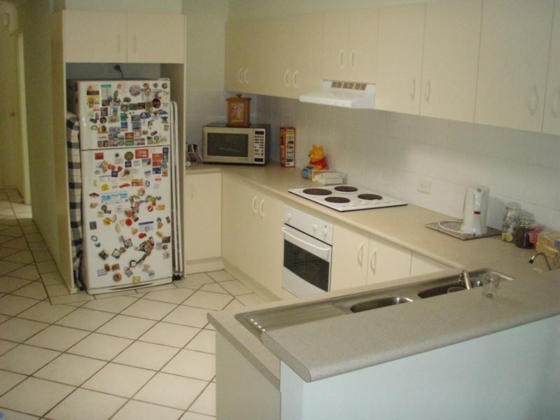 2/4 Park Road, Corrimal NSW 2518