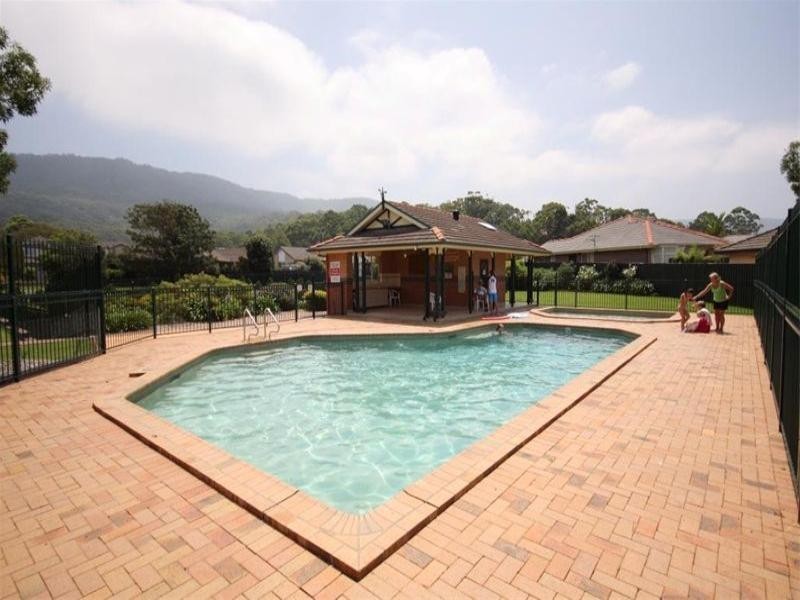 6 Grandiflora Terrace, Woonona NSW 2517