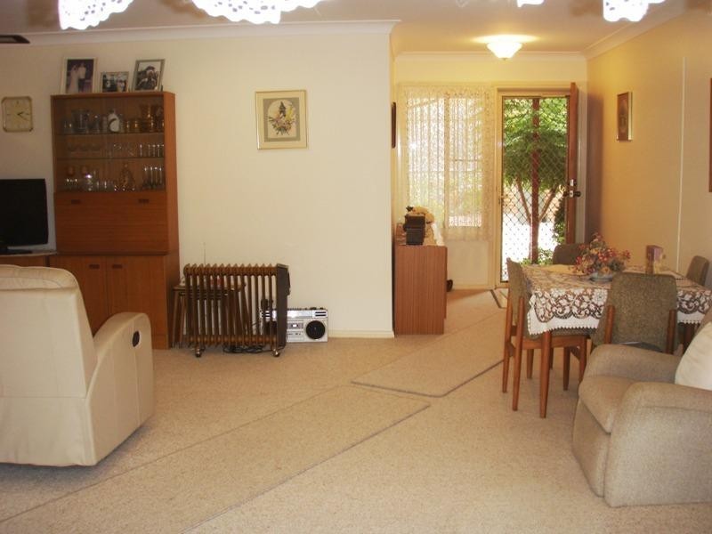 2/41 Russell Street, Woonona NSW 2517