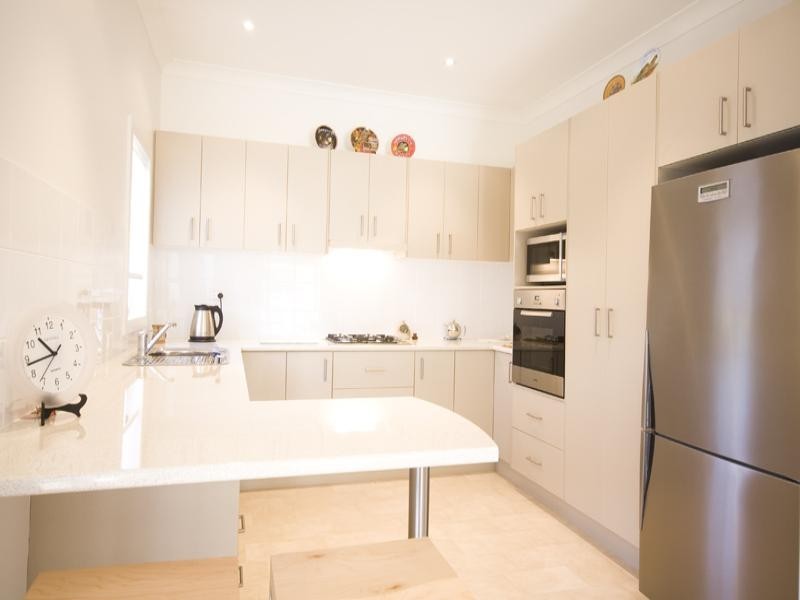 11 Monie Street, Woonona NSW 2517