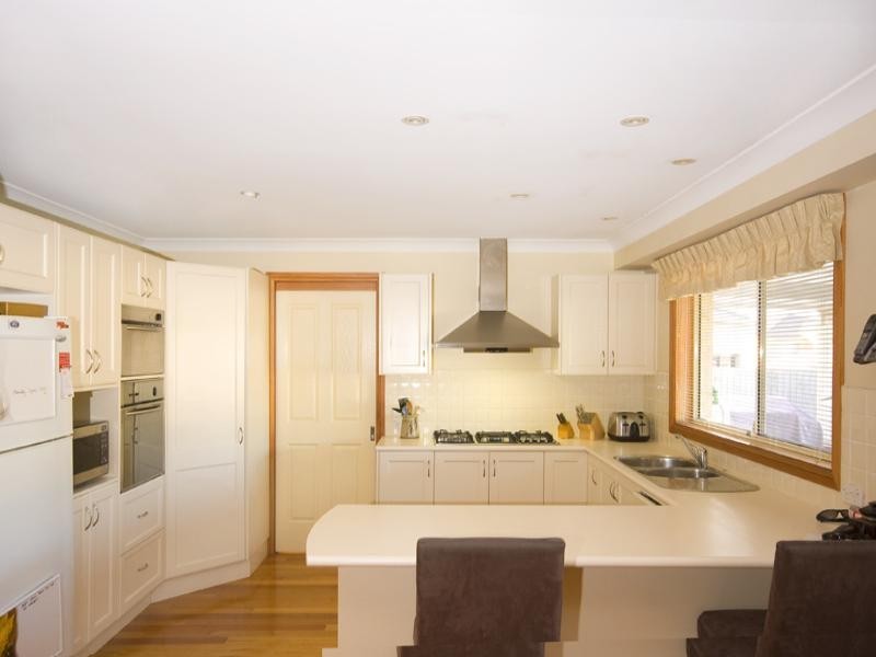 9 Red Ash Drive, Woonona NSW 2517