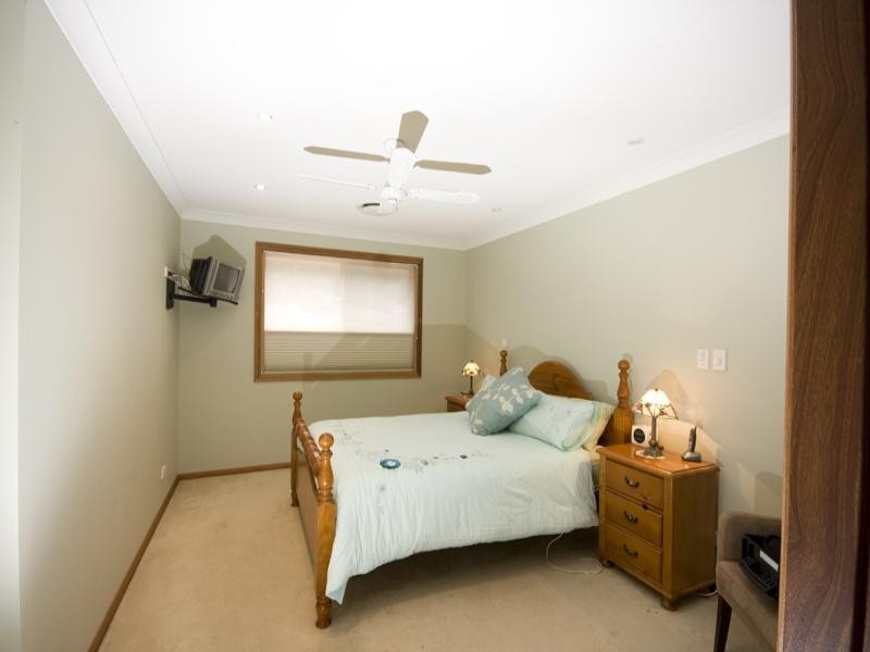 9 Red Ash Drive, Woonona NSW 2517