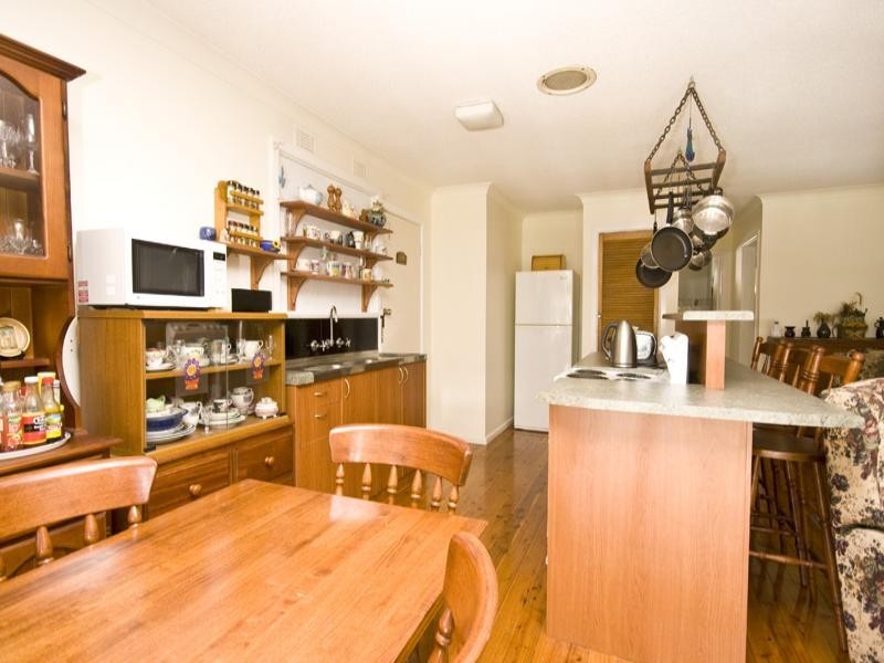 3 Kialoa Road, Woonona NSW 2517