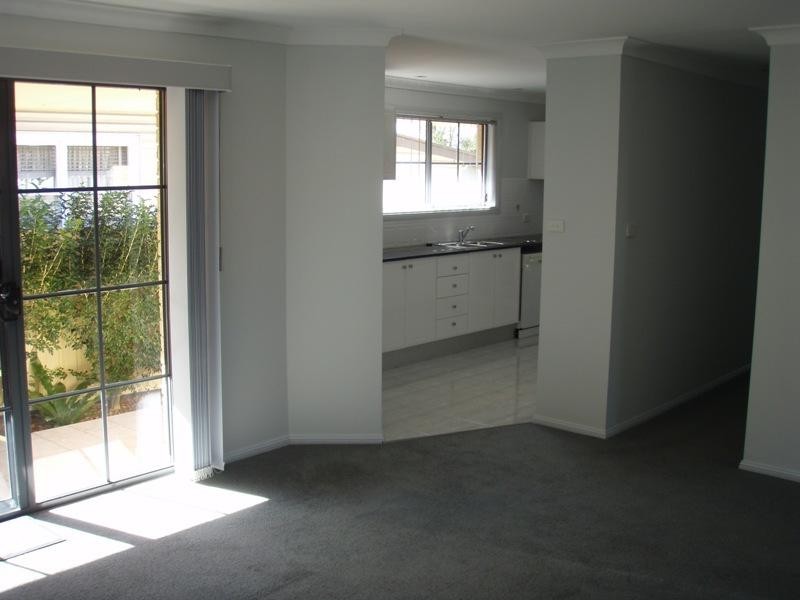 2/3 Ryan Street, Balgownie NSW 2519