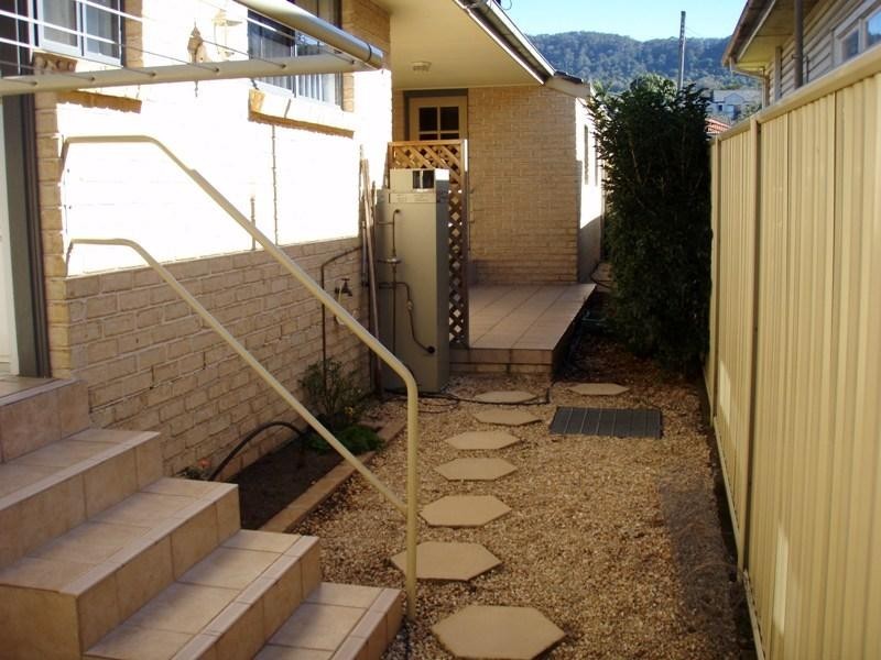 2/3 Ryan Street, Balgownie NSW 2519