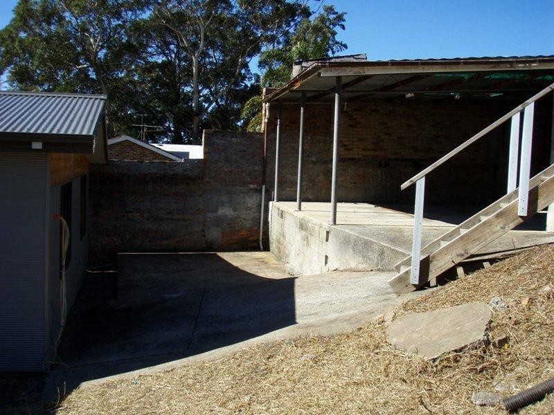 16 Gumtree Lane, Thirroul NSW 2515