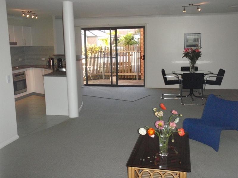 9/9 Cherry Street, Woonona NSW 2517