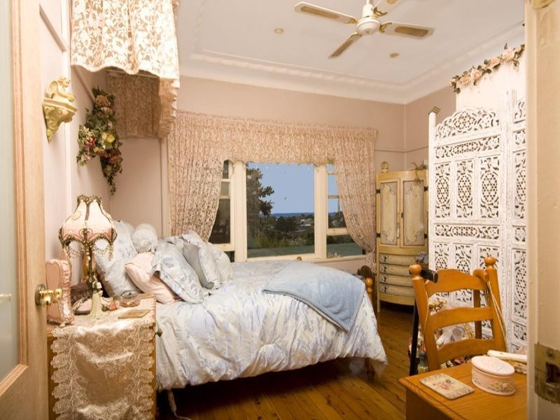 6 Balmer Crescent, Woonona NSW 2517