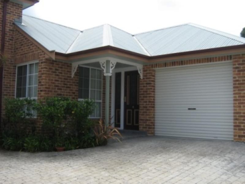 4/244 Princes Highway, Bulli NSW 2516