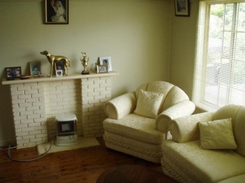 6 Ellen Street, Bellambi NSW 2518