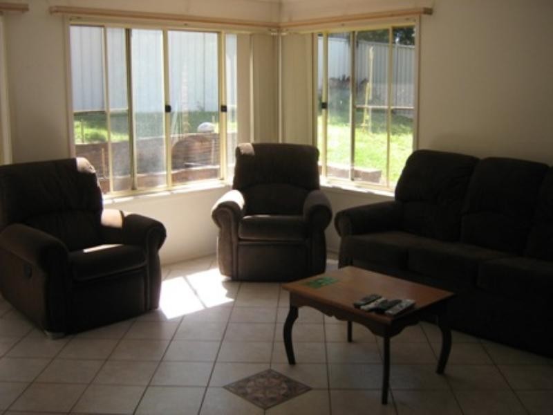 4 Blackbutt Place, Bulli NSW 2516