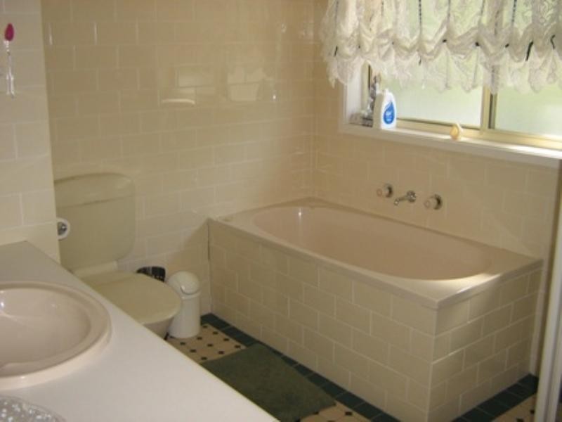 4 Blackbutt Place, Bulli NSW 2516