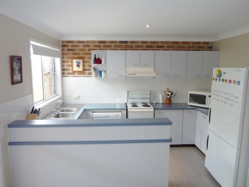 4/14 The Avenue, Corrimal NSW 2518