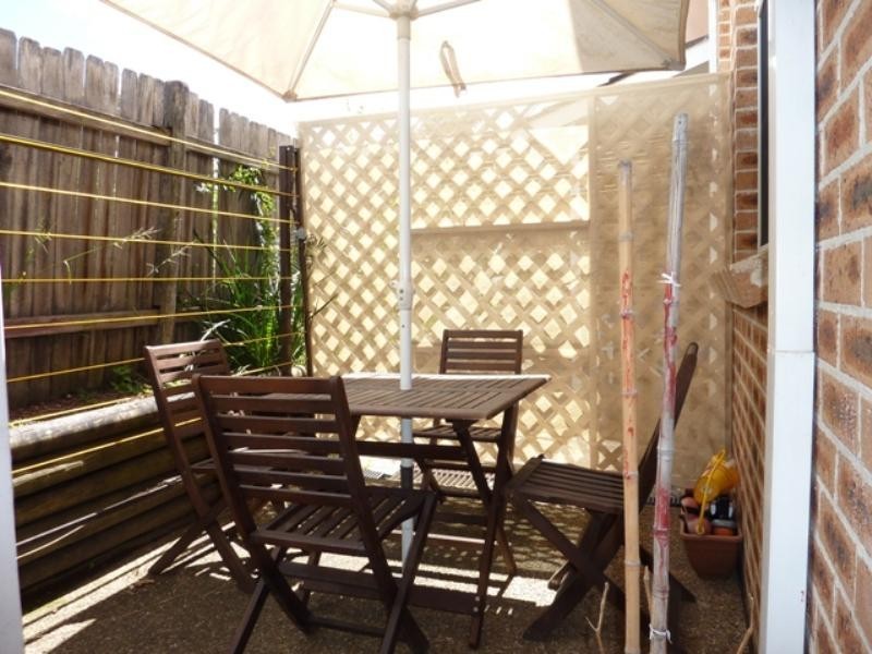 4/14 The Avenue, Corrimal NSW 2518