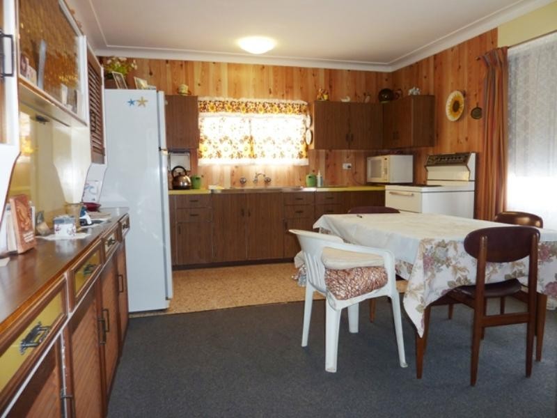 34 Marlo Road, Towradgi NSW 2518